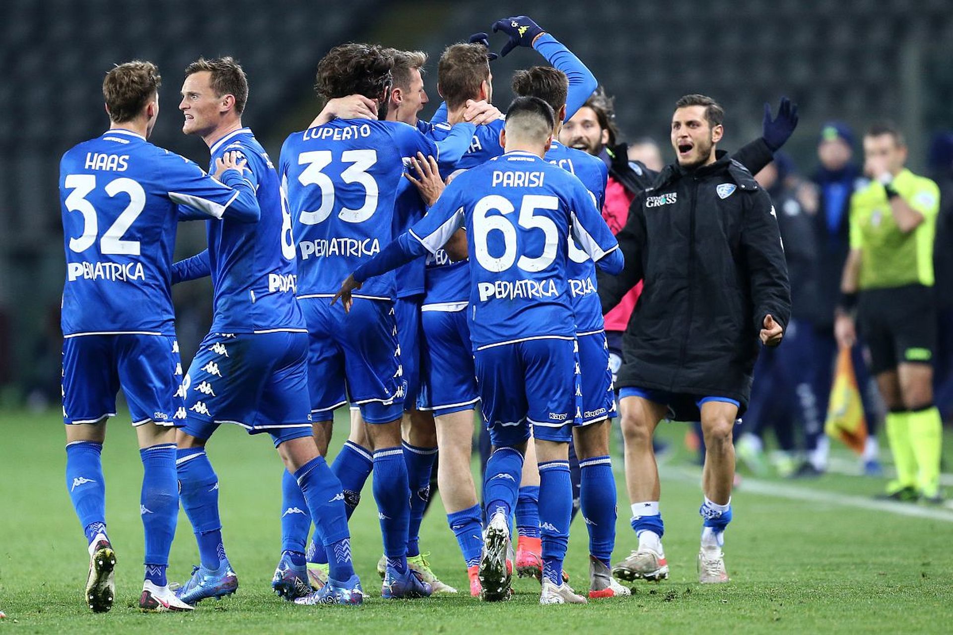 他的战术风 他的战术风